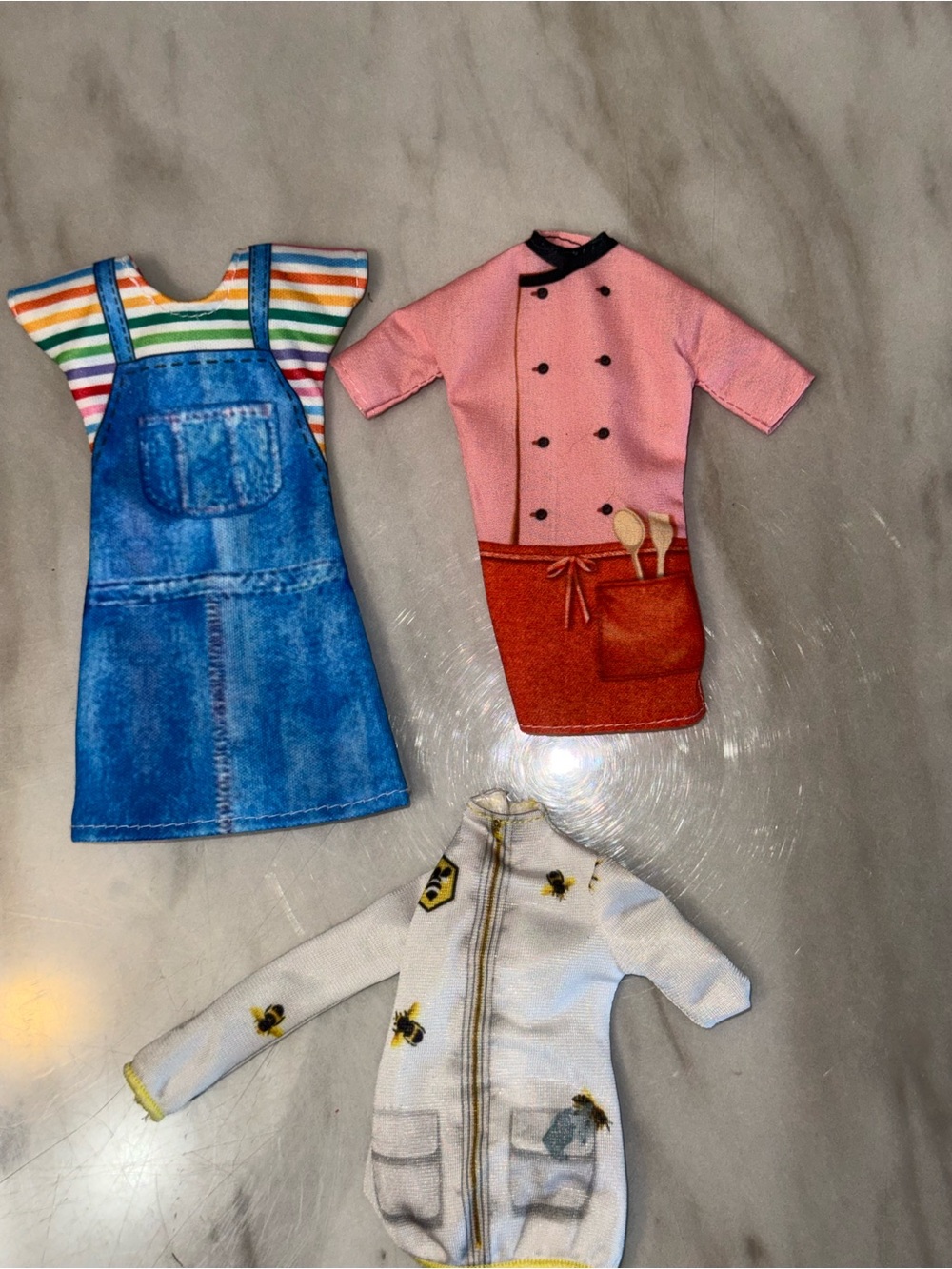Barbieyou can be anything career lot artist cook & bee keeper